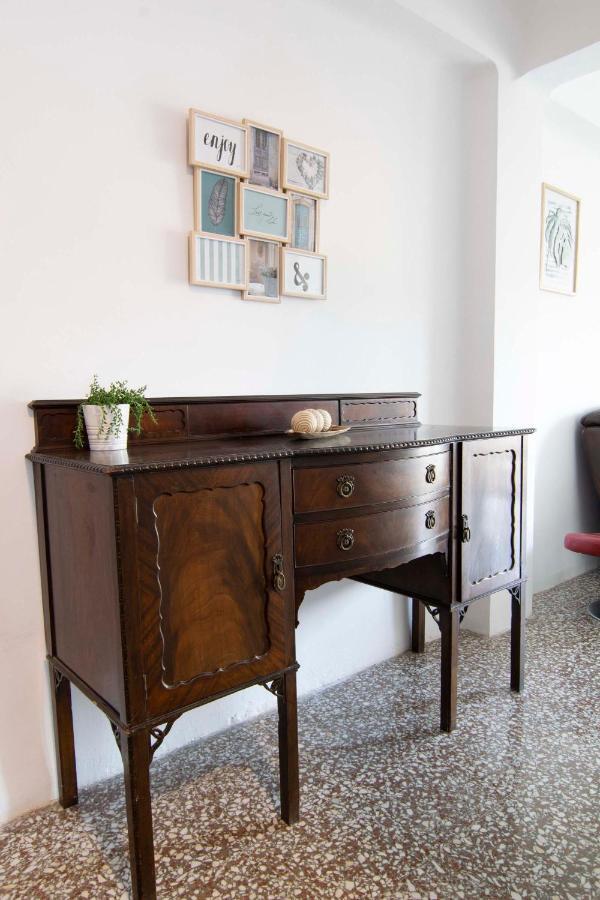 P&P Apartaments Arapiles مالقة المظهر الخارجي الصورة