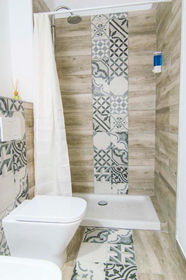 P&P Apartaments Arapiles مالقة المظهر الخارجي الصورة