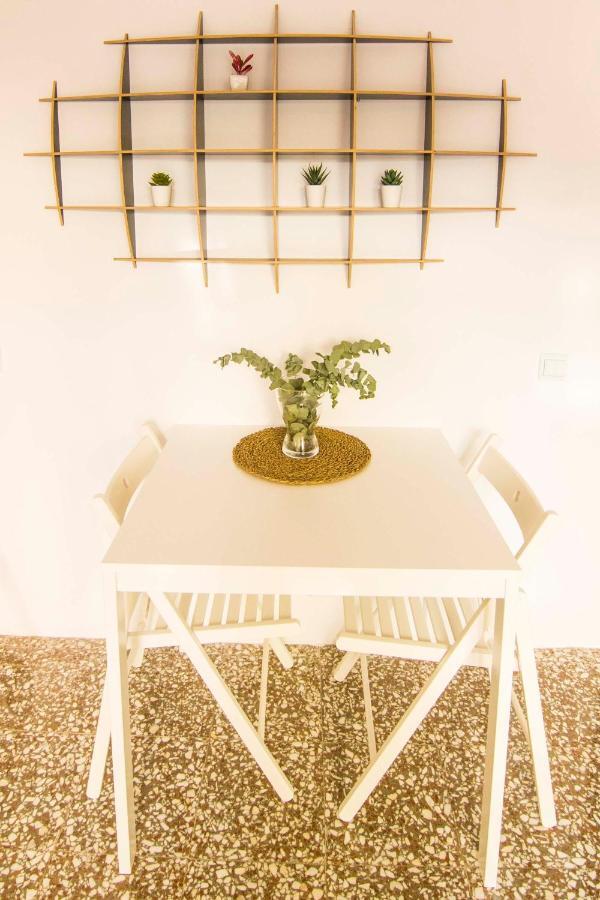 P&P Apartaments Arapiles مالقة المظهر الخارجي الصورة