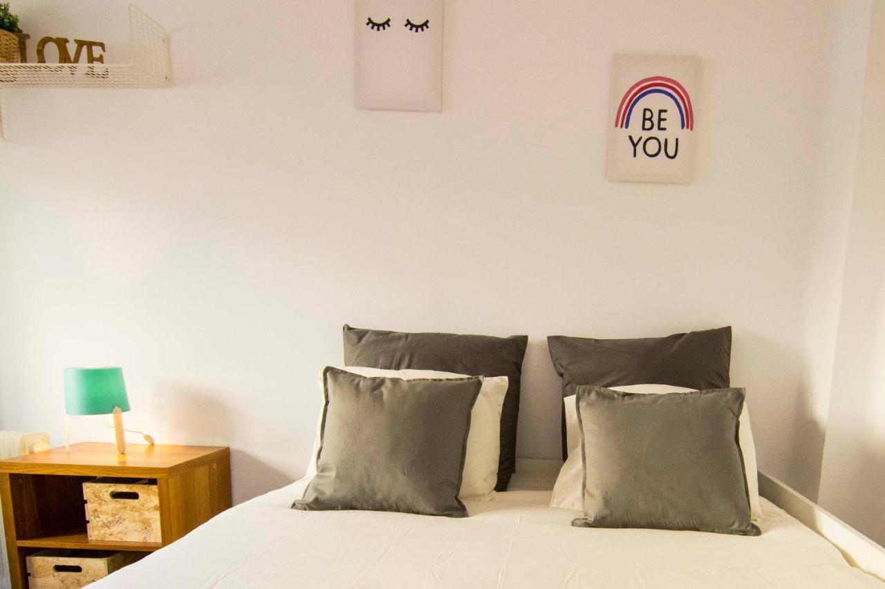 P&P Apartaments Arapiles مالقة المظهر الخارجي الصورة